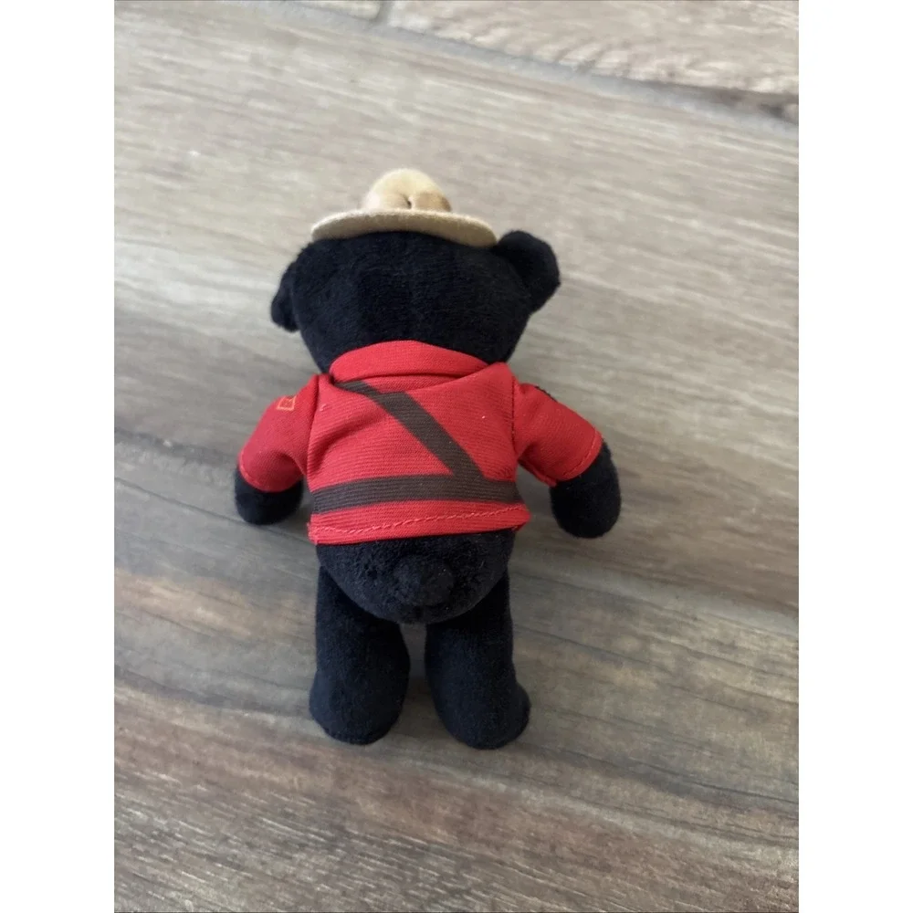 Stuffed Animal‎ - Canada Bear